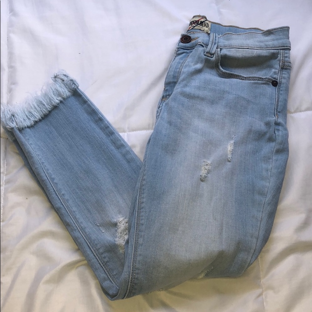 Cropped denim jeans